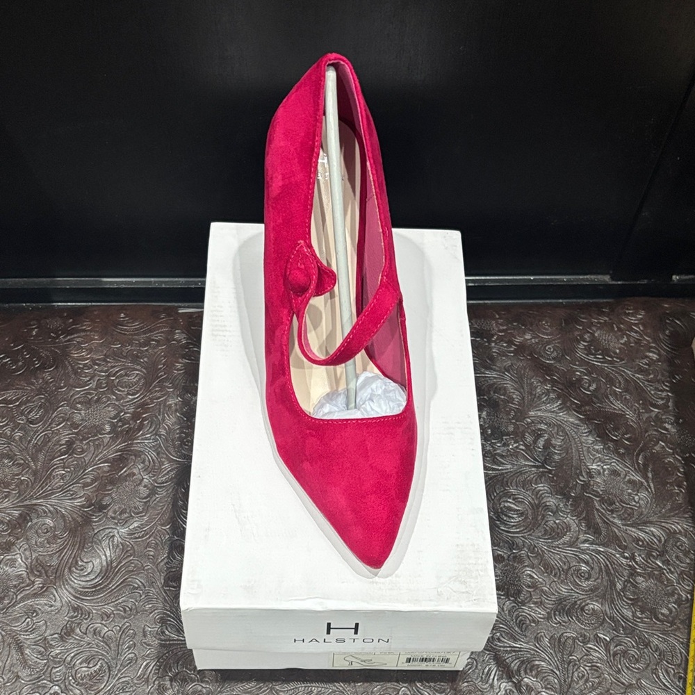 NIB H by Halston Women's Fuschia Pink Vegan Suede Heels